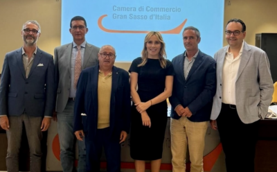 CAMERA DI COMMERCIO DEL GRAN SASSO D’ITALIA, ELETTA LA NUOVA GIUNTA: ANTONELLA BALLONE GUIDA LA SQUADRA DEL SECONDO MANDATO